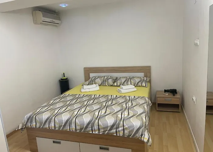 Sunrise Apartment